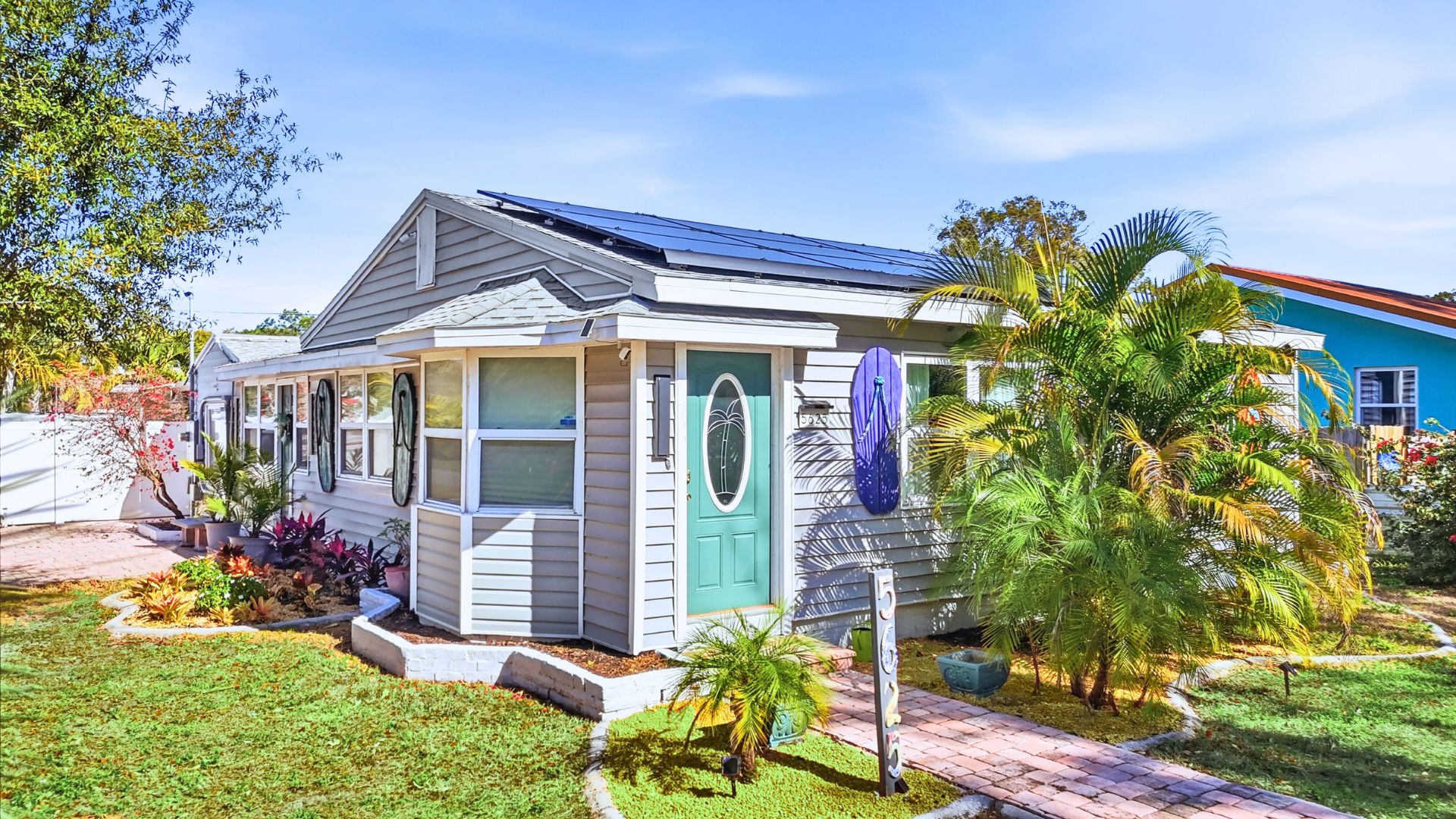 5825 Tangerine Ave S, Gulfport FL